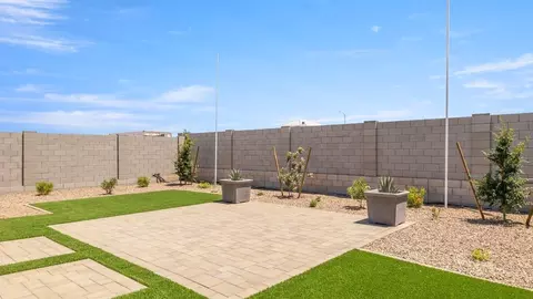 Exterior - 9648 S Caballo Dr, Apache Junction, AZ 85120 photo 4 of 17