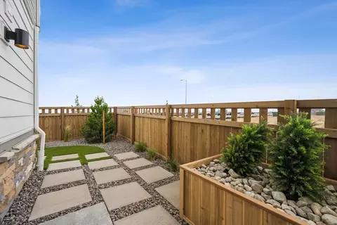 Exterior - 22705 E 47th Ave, Aurora, CO 80019 photo 3 of 12