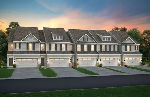 945 Memory Ln # -5, Aurora, OH 44202