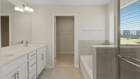 Bath - 467 Ensemble Way, Frederick, MD 21701 photo 5 of 12