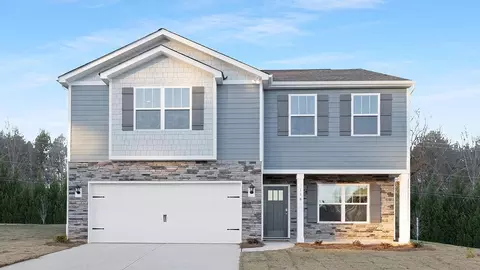 145 Ridgehaven Dr, Waynesville, NC 28786