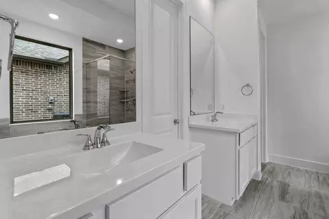 Bath - 12990 Soaring Forest Dr, Conroe, TX 77302 photo 1 of 2