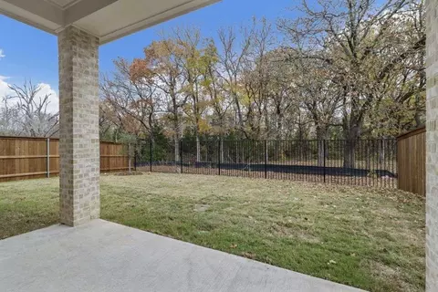 Exterior - 12990 Soaring Forest Dr, Conroe, TX 77302 photo 6 of 10