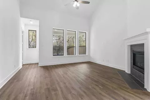 Living - 12990 Soaring Forest Dr, Conroe, TX 77302 photo 3 of 4
