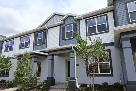 Exterior - 1401 Hyde St, Saint Cloud, FL 34771 photo 3 of 9