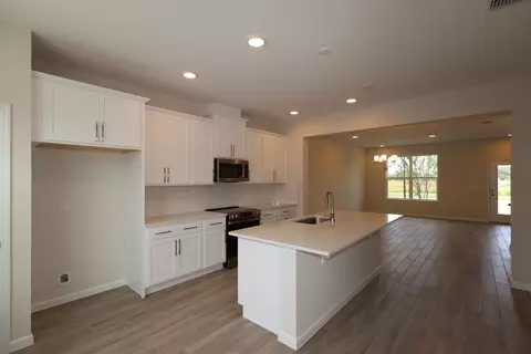 Kitchen - 1401 Hyde St, Saint Cloud, FL 34771 photo 3 of 4
