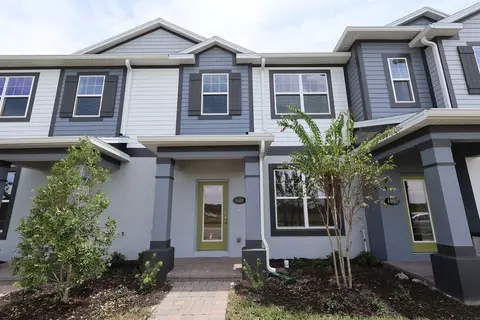 Exterior - 1401 Hyde St, Saint Cloud, FL 34771 photo 2 of 9