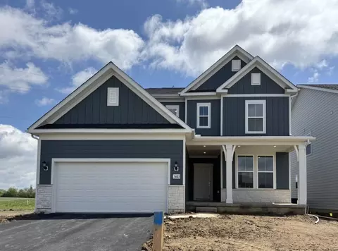 5683 Peavey St, Powell, OH 43065