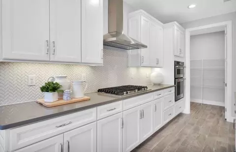 Kitchen - 128 Eureka Ct, Yulee, FL 32097 photo 3 of 5