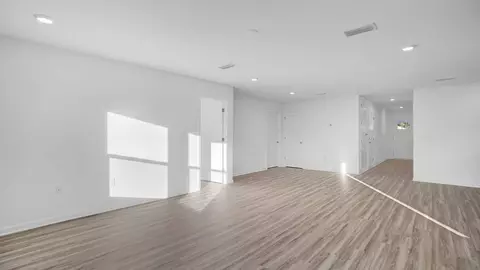 Living - Laurelbrooke Loop, Fairhope, AL 36532 photo 4 of 6