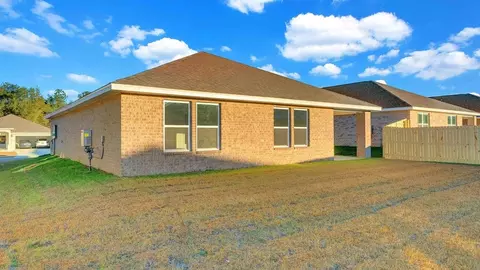 Exterior - Laurelbrooke Loop, Fairhope, AL 36532 photo 3 of 12