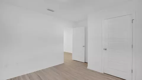 Bedroom - Laurelbrooke Loop, Fairhope, AL 36532 photo 6 of 11