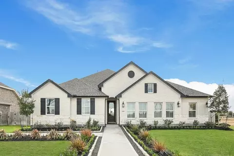 13103 Old Fashion Cir, Mont Belvieu, TX 77535