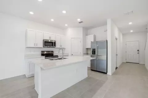 Entry Way - 13224 Stable Pl, Parrish, FL 34219 photo 1 of 1