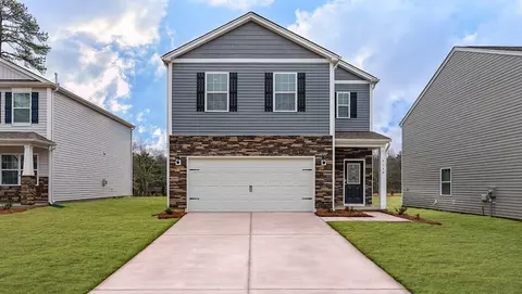 15119 Puffin Ct, Charlotte, NC 28215