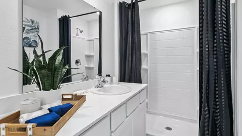 Bath - 253 Ayamonte Rd, Saint Augustine, FL 32084 photo 4 of 4
