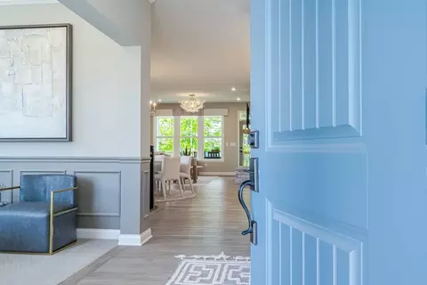 Entry Way - 3801 Circollo Dr, Covington, KY 41017 photo 2 of 4