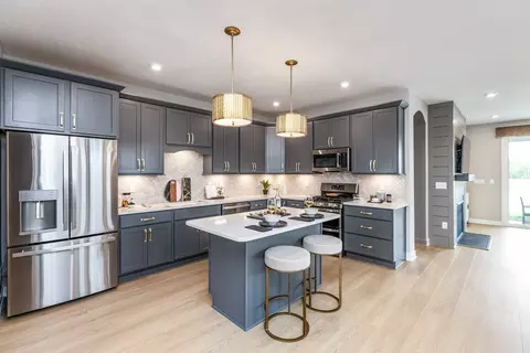 Kitchen - 3801 Circollo Dr, Covington, KY 41017 photo 4 of 10