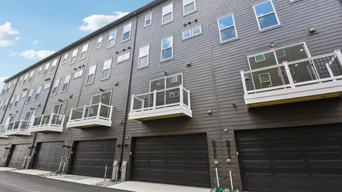 Exterior - 2721 Ferry Bar Dr, Baltimore, MD 21230 photo 4 of 5
