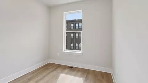 Bedroom - 2721 Ferry Bar Dr, Baltimore, MD 21230 photo 4 of 11