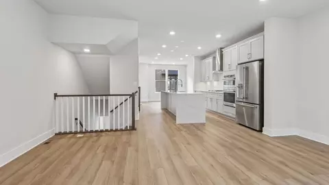 Entry Way - 2721 Ferry Bar Dr, Baltimore, MD 21230 photo 1 of 4