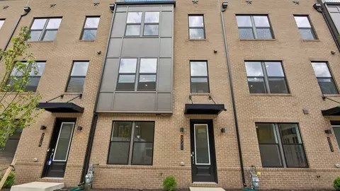 Exterior - 2721 Ferry Bar Dr, Baltimore, MD 21230 photo 2 of 5