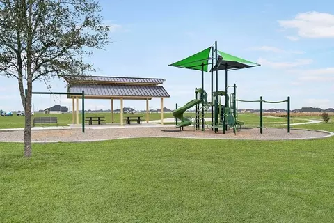2020 Thistle Wind Dr, Waller, TX 77484 photo 4