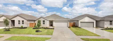 Exterior - 3622 Compass Pointe Ct, Angleton, TX 77515 photo 3 of 4
