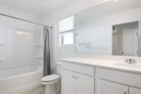 Bath - 2639 Firethorn Ave, Orange Park, FL 32073 photo 1 of 5