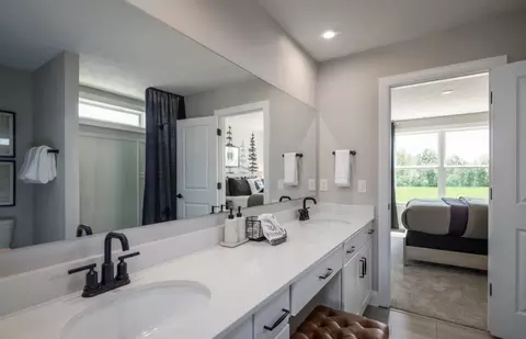 Bath - 3267 Charles Pl, Stow, OH 44224 photo 2 of 3