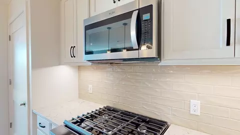 Kitchen - 4 Longview Dr, Atkinson, NH 03811 photo 1 of 5