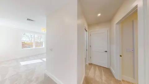 Entry Way - 4 Longview Dr, Atkinson, NH 03811 photo 2 of 3