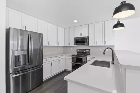 Kitchen - 1308 Hillside Ct, Rolla, MO 65401 photo 1 of 7