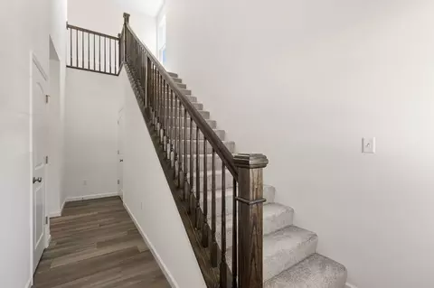 Entry Way - 1308 Hillside Ct, Rolla, MO 65401 photo 3 of 3