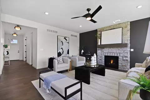Living - Talladega Dr, Ashland, MO 65010 photo 2 of 4