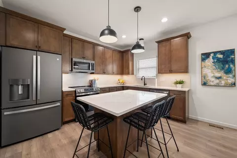 Kitchen - 986 Grandview Ln, Pacific, MO 63069 photo 4 of 16