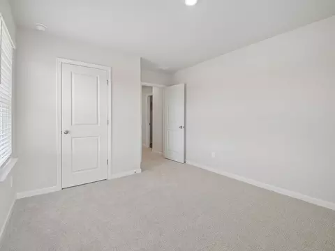 Bedroom - 6123 Sandpiper St, Lula, GA 30554 photo 12 of 12