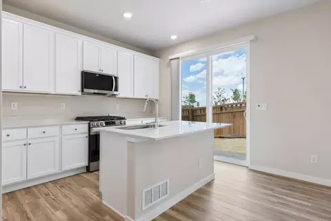 Kitchen - 22809 E 47th Dr, Aurora, CO 80019 photo 1 of 8