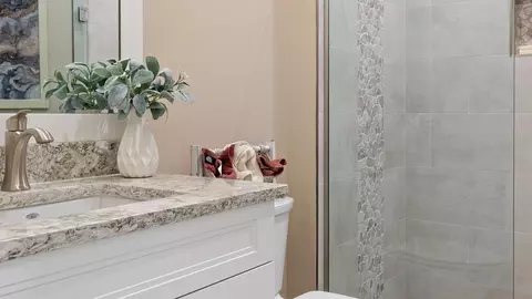 Bath - 1751 SE Royale Preserve Way, Stuart, FL 34997 photo 2 of 5