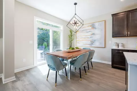Dining - 4203 Altman Ave, Springfield, OH 45505 photo 4 of 8
