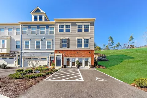 Exterior - 11733 Cygnet Dr, Waldorf, MD 20601 photo 2 of 2