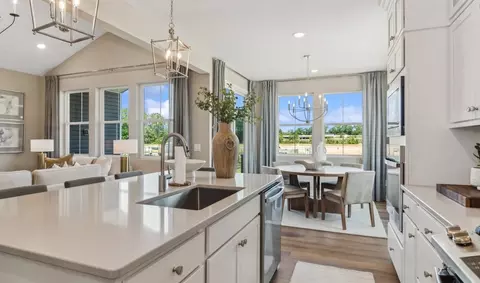 2441 Merriment Dr, Elyria, OH 44035