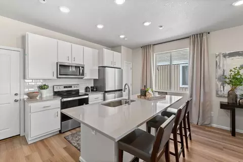 Kitchen - 21880 E 46th Pl, Aurora, CO 80019 photo 1 of 1