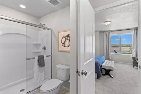 Bath - 21880 E 46th Pl, Aurora, CO 80019 photo 1 of 1