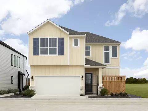 703 Sandy Bay Ln, Kemah, TX 77565