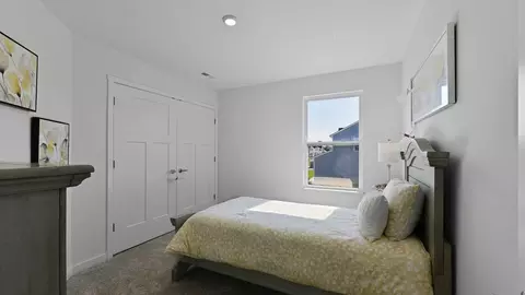 Bedroom - 227 Monroe Ave, Ranson, WV 25438 photo 1 of 11