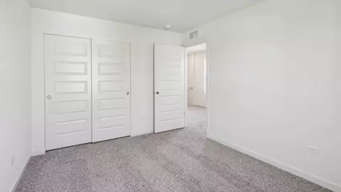 Bedroom - 1105 Westhaven St, Elburn, IL 60119 photo 5 of 15