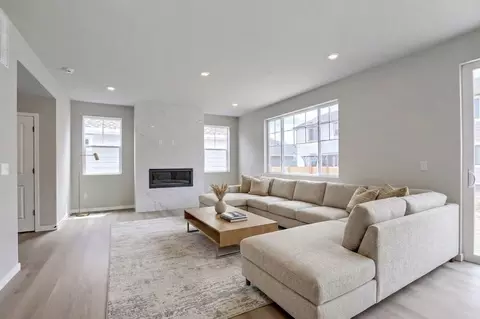 Living - 185 Buckwheat Ln, Berthoud, CO 80513 photo 5 of 5