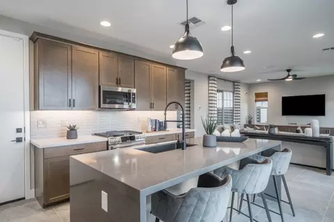 Kitchen - 3833 S Daisy, Mesa, AZ 85212 photo 6 of 7
