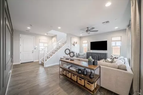 Entry Way - 3833 S Daisy, Mesa, AZ 85212 photo 1 of 4